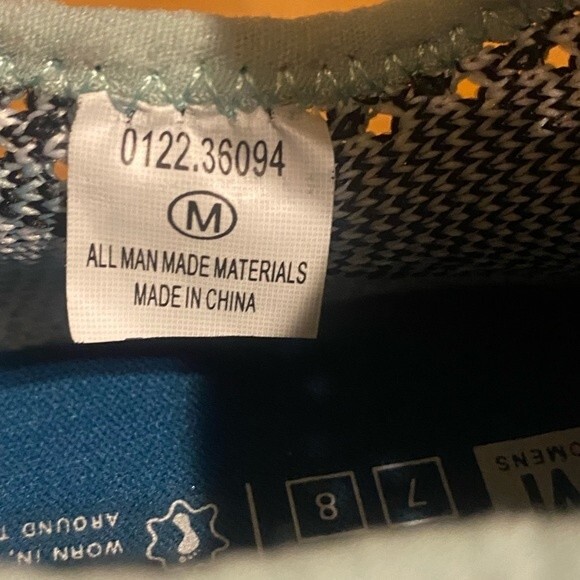 Speedo women’s surf strider water shoes NWT size med 7/8 quick drying - Picture 6 of 6